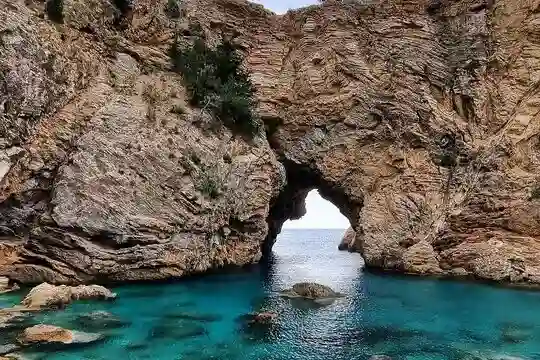 King`s Bay Delik Deniz: Discover Antalya’s Hidden Paradise with DLY VIP Transfer